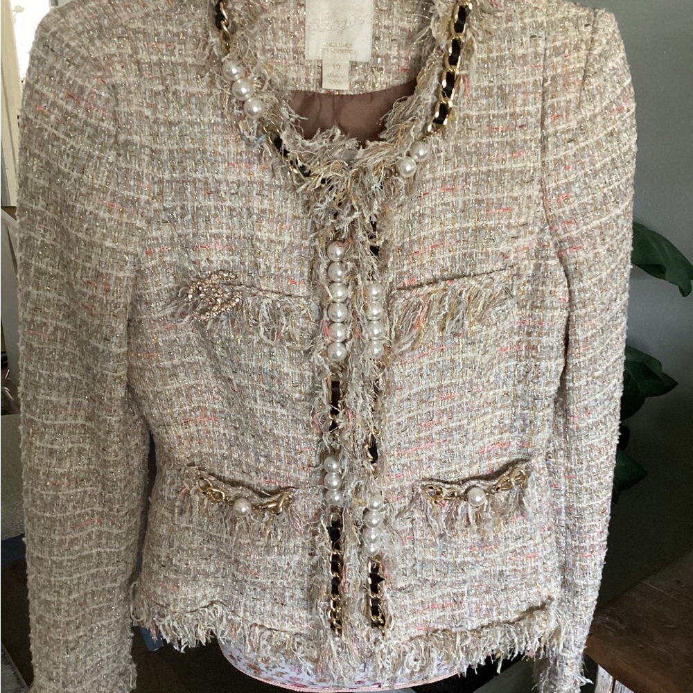 Gorgeous jacket - Picture 8 of 11